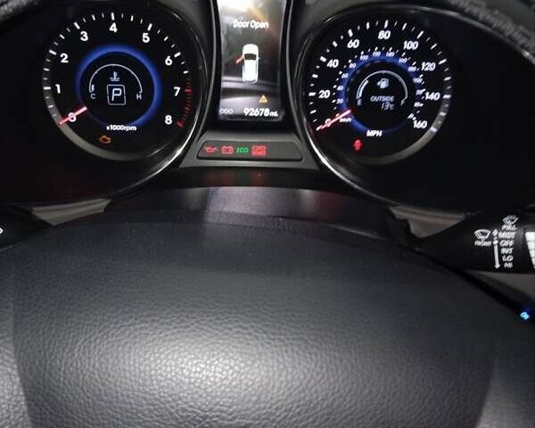 Черный Хендай Гранд Санта Фе, объемом двигателя 3.3 л и пробегом 147 тыс. км за 16500 $, фото 4 на Automoto.ua