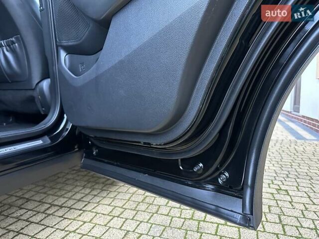 Черный Хендай Гранд Санта Фе, объемом двигателя 2.2 л и пробегом 215 тыс. км за 18999 $, фото 236 на Automoto.ua