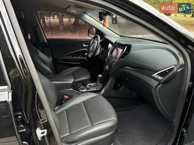 Черный Хендай Гранд Санта Фе, объемом двигателя 2 л и пробегом 158 тыс. км за 18400 $, фото 15 на Automoto.ua