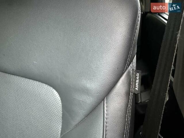 Черный Хендай Гранд Санта Фе, объемом двигателя 2.2 л и пробегом 215 тыс. км за 18999 $, фото 136 на Automoto.ua