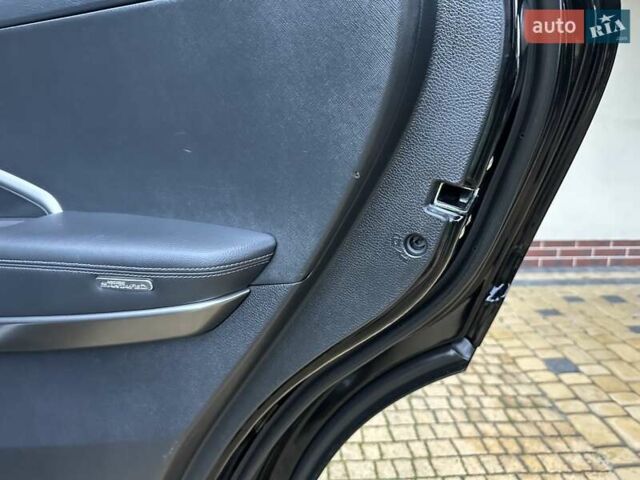 Черный Хендай Гранд Санта Фе, объемом двигателя 2.2 л и пробегом 215 тыс. км за 18999 $, фото 235 на Automoto.ua