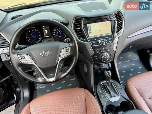 Чорний Хендай Гранд Санта Фє, об'ємом двигуна 3.3 л та пробігом 248 тис. км за 16900 $, фото 38 на Automoto.ua