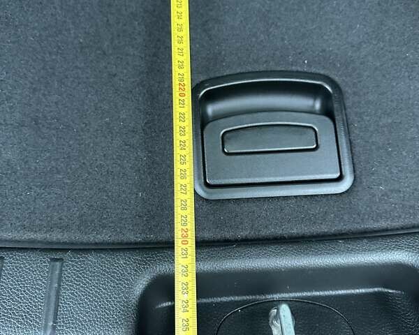 Черный Хендай Гранд Санта Фе, объемом двигателя 2.2 л и пробегом 215 тыс. км за 18999 $, фото 221 на Automoto.ua