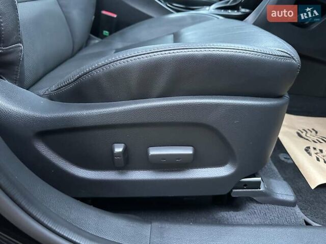 Черный Хендай Гранд Санта Фе, объемом двигателя 2.2 л и пробегом 215 тыс. км за 18999 $, фото 247 на Automoto.ua