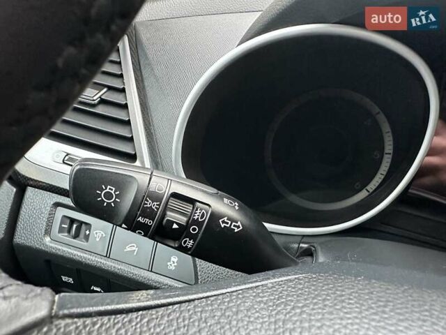 Черный Хендай Гранд Санта Фе, объемом двигателя 2.2 л и пробегом 215 тыс. км за 18999 $, фото 148 на Automoto.ua