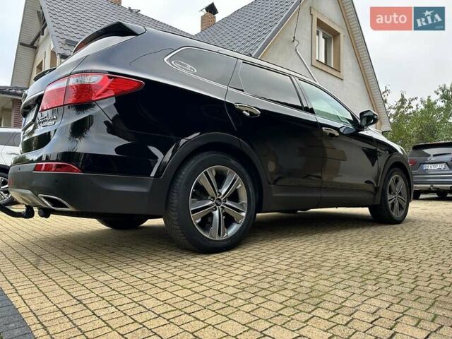 Черный Хендай Гранд Санта Фе, объемом двигателя 2.2 л и пробегом 215 тыс. км за 18999 $, фото 20 на Automoto.ua