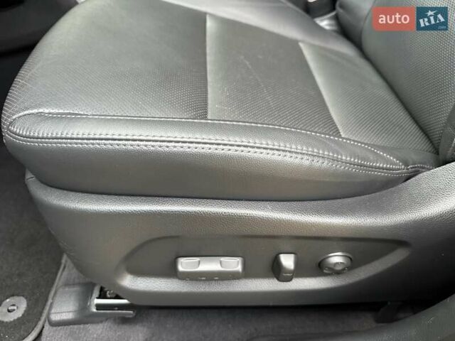 Черный Хендай Гранд Санта Фе, объемом двигателя 2.2 л и пробегом 215 тыс. км за 18999 $, фото 138 на Automoto.ua