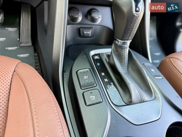 Чорний Хендай Гранд Санта Фє, об'ємом двигуна 3.3 л та пробігом 248 тис. км за 16900 $, фото 36 на Automoto.ua