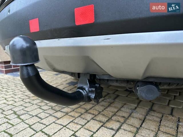 Черный Хендай Гранд Санта Фе, объемом двигателя 2.2 л и пробегом 215 тыс. км за 18999 $, фото 286 на Automoto.ua