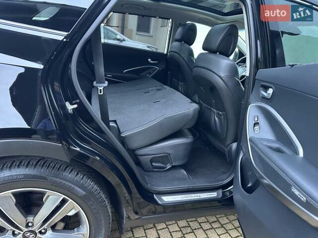 Черный Хендай Гранд Санта Фе, объемом двигателя 2.2 л и пробегом 215 тыс. км за 18999 $, фото 222 на Automoto.ua