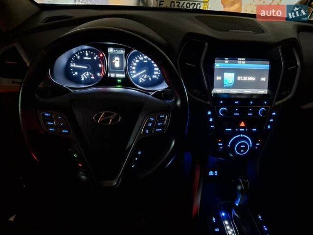 Коричневый Хендай Гранд Санта Фе, объемом двигателя 2.2 л и пробегом 193 тыс. км за 23700 $, фото 5 на Automoto.ua