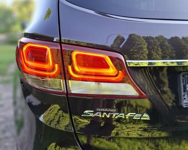 Коричневый Хендай Гранд Санта Фе, объемом двигателя 2.2 л и пробегом 193 тыс. км за 23700 $, фото 13 на Automoto.ua