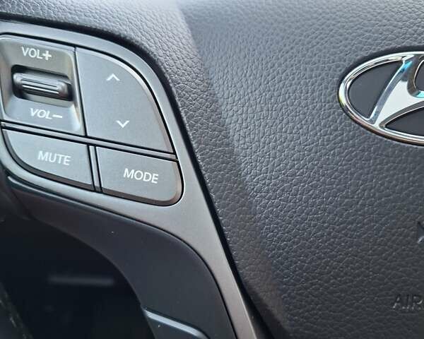 Коричневый Хендай Гранд Санта Фе, объемом двигателя 2.2 л и пробегом 193 тыс. км за 23700 $, фото 89 на Automoto.ua