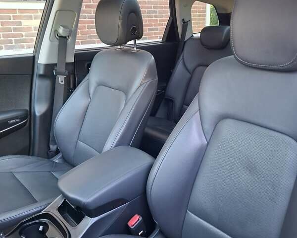 Коричневый Хендай Гранд Санта Фе, объемом двигателя 2.2 л и пробегом 193 тыс. км за 23700 $, фото 108 на Automoto.ua