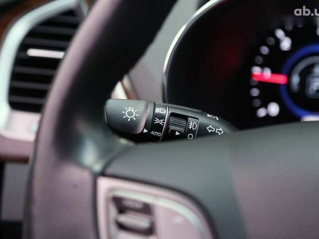 Хендай Гранд Санта Фе, объемом двигателя 2.2 л и пробегом 129 тыс. км за 22900 $, фото 20 на Automoto.ua