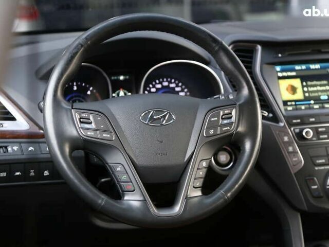 Хендай Гранд Санта Фе, объемом двигателя 2.2 л и пробегом 129 тыс. км за 22900 $, фото 18 на Automoto.ua