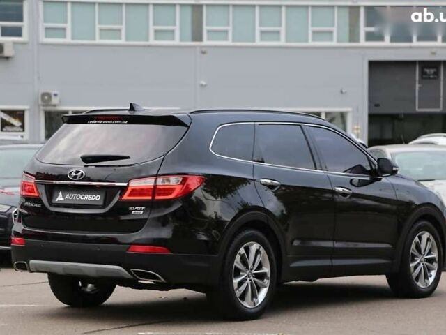 Хендай Гранд Санта Фе, объемом двигателя 2.2 л и пробегом 129 тыс. км за 22900 $, фото 6 на Automoto.ua