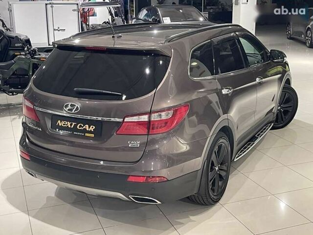Хендай Гранд Санта Фе, объемом двигателя 2.2 л и пробегом 213 тыс. км за 19900 $, фото 2 на Automoto.ua