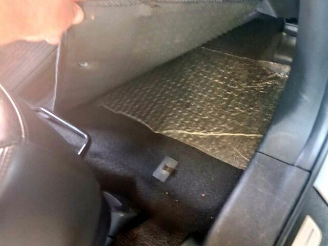 Сірий Хендай Гранд Санта Фє, об'ємом двигуна 2.2 л та пробігом 184 тис. км за 23000 $, фото 7 на Automoto.ua