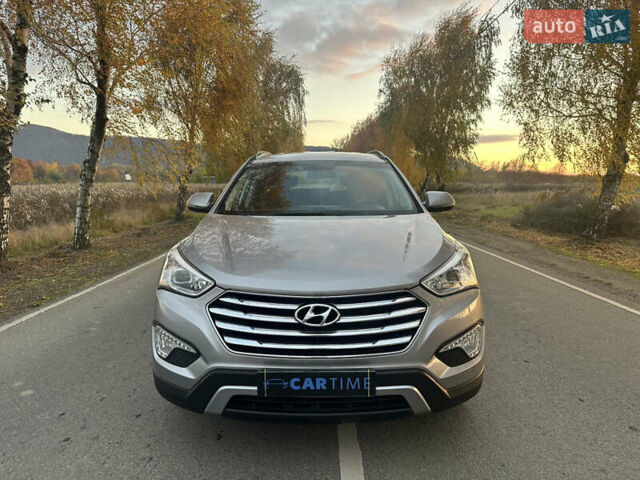 Сірий Хендай Гранд Санта Фє, об'ємом двигуна 2.2 л та пробігом 211 тис. км за 20900 $, фото 2 на Automoto.ua