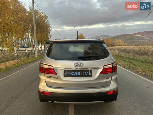 Сірий Хендай Гранд Санта Фє, об'ємом двигуна 2.2 л та пробігом 211 тис. км за 20900 $, фото 8 на Automoto.ua