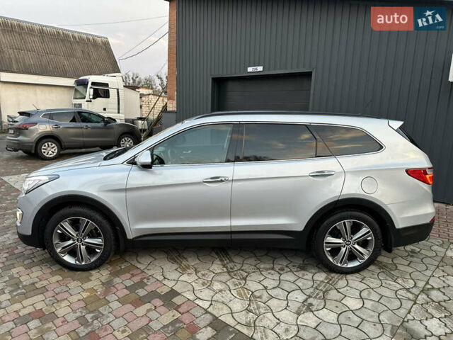 Серый Хендай Гранд Санта Фе, объемом двигателя 2.2 л и пробегом 162 тыс. км за 20700 $, фото 13 на Automoto.ua