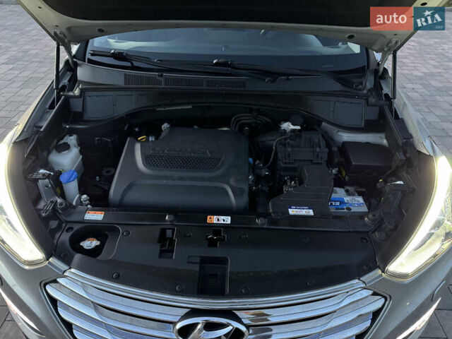 Серый Хендай Гранд Санта Фе, объемом двигателя 2.2 л и пробегом 132 тыс. км за 20999 $, фото 14 на Automoto.ua