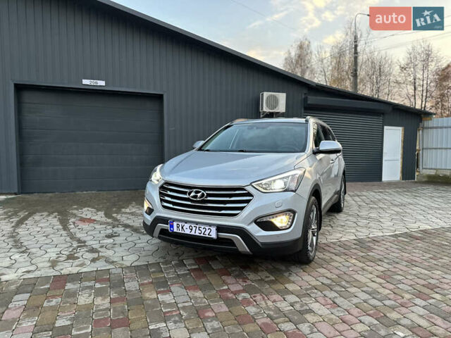Серый Хендай Гранд Санта Фе, объемом двигателя 2.2 л и пробегом 162 тыс. км за 20700 $, фото 18 на Automoto.ua