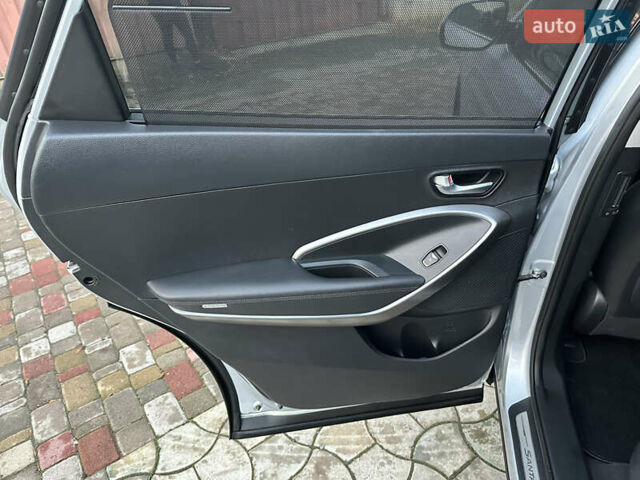 Серый Хендай Гранд Санта Фе, объемом двигателя 2.2 л и пробегом 162 тыс. км за 20700 $, фото 24 на Automoto.ua