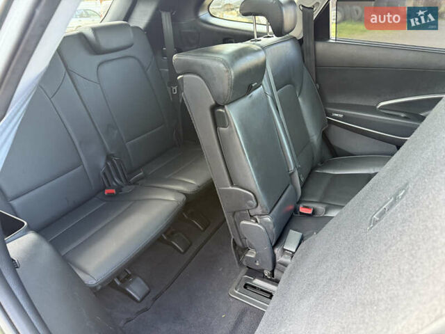 Сірий Хендай Гранд Санта Фє, об'ємом двигуна 2.2 л та пробігом 173 тис. км за 20900 $, фото 39 на Automoto.ua