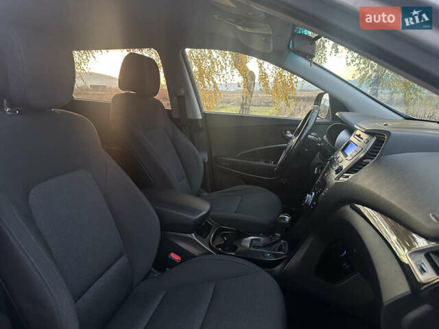 Сірий Хендай Гранд Санта Фє, об'ємом двигуна 2.2 л та пробігом 211 тис. км за 20900 $, фото 22 на Automoto.ua