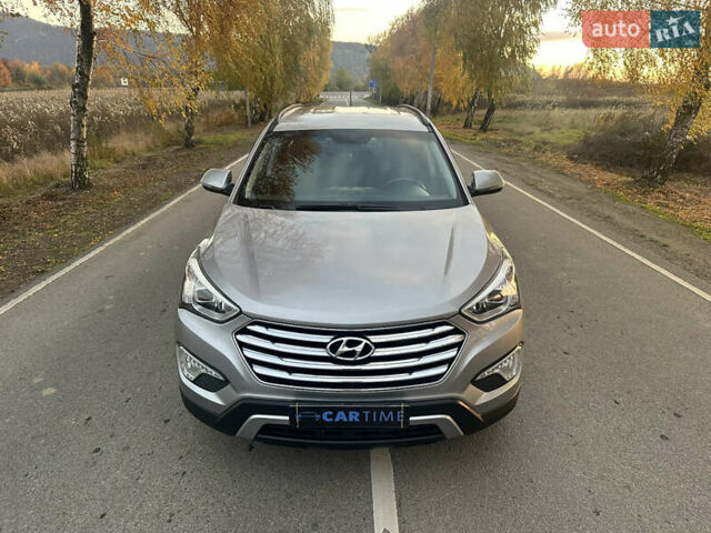 Сірий Хендай Гранд Санта Фє, об'ємом двигуна 2.2 л та пробігом 211 тис. км за 20900 $, фото 1 на Automoto.ua