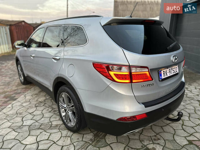 Серый Хендай Гранд Санта Фе, объемом двигателя 2.2 л и пробегом 162 тыс. км за 20700 $, фото 14 на Automoto.ua