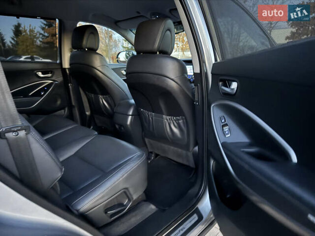 Серый Хендай Гранд Санта Фе, объемом двигателя 2.2 л и пробегом 132 тыс. км за 20999 $, фото 31 на Automoto.ua