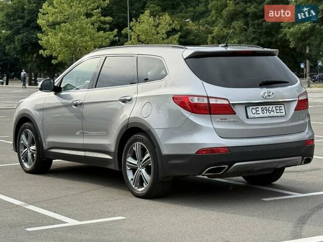 Серый Хендай Гранд Санта Фе, объемом двигателя 2.2 л и пробегом 212 тыс. км за 19999 $, фото 2 на Automoto.ua