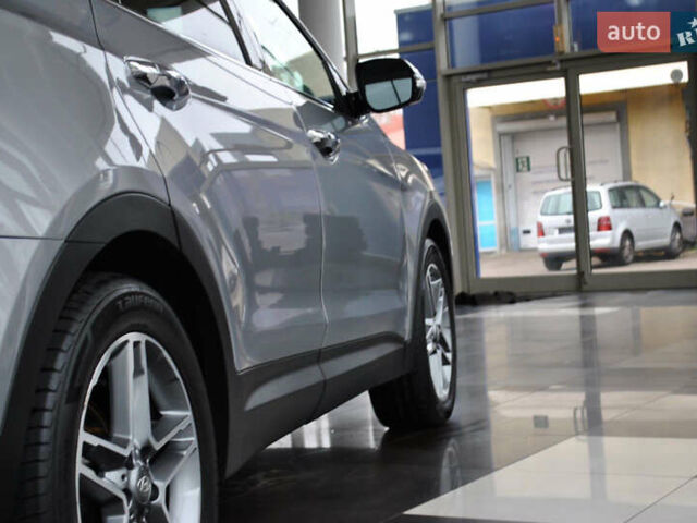 Серый Хендай Гранд Санта Фе, объемом двигателя 2.2 л и пробегом 119 тыс. км за 25900 $, фото 20 на Automoto.ua