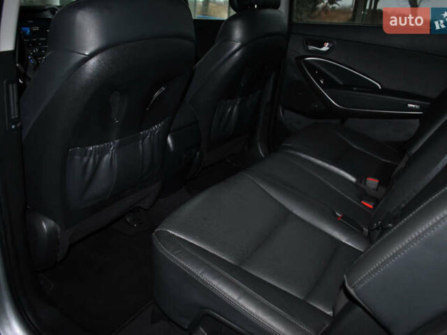 Серый Хендай Гранд Санта Фе, объемом двигателя 2.2 л и пробегом 119 тыс. км за 25900 $, фото 33 на Automoto.ua