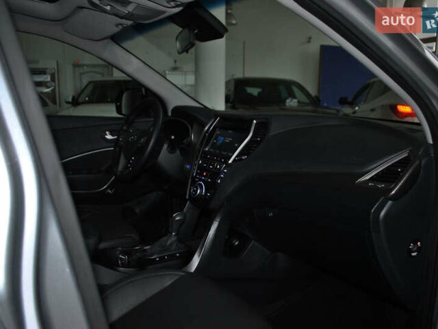 Серый Хендай Гранд Санта Фе, объемом двигателя 2.2 л и пробегом 119 тыс. км за 25900 $, фото 50 на Automoto.ua