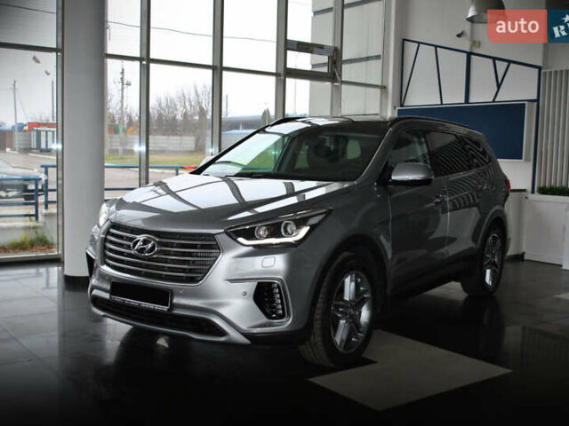 Серый Хендай Гранд Санта Фе, объемом двигателя 2.2 л и пробегом 119 тыс. км за 25900 $, фото 5 на Automoto.ua