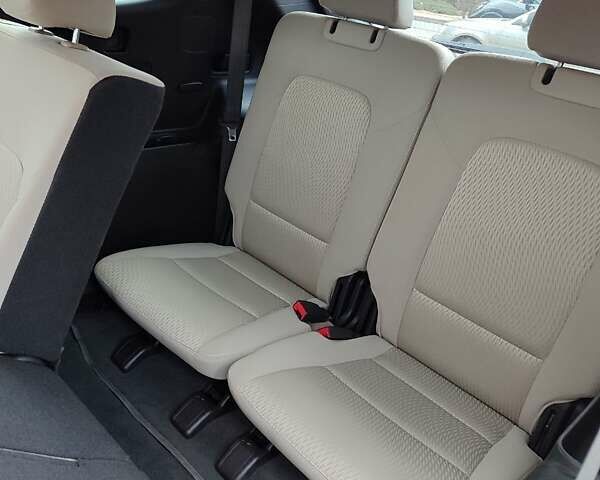 Синий Хендай Гранд Санта Фе, объемом двигателя 3.34 л и пробегом 50 тыс. км за 20000 $, фото 11 на Automoto.ua