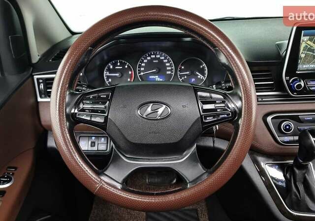 Коричневий Хендай Гранд Старекс, об'ємом двигуна 2.5 л та пробігом 142 тис. км за 34000 $, фото 11 на Automoto.ua
