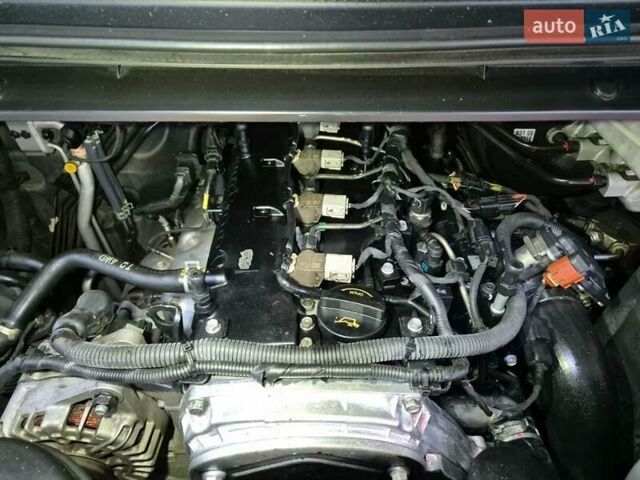 Коричневий Хендай Гранд Старекс, об'ємом двигуна 2.5 л та пробігом 142 тис. км за 34000 $, фото 10 на Automoto.ua