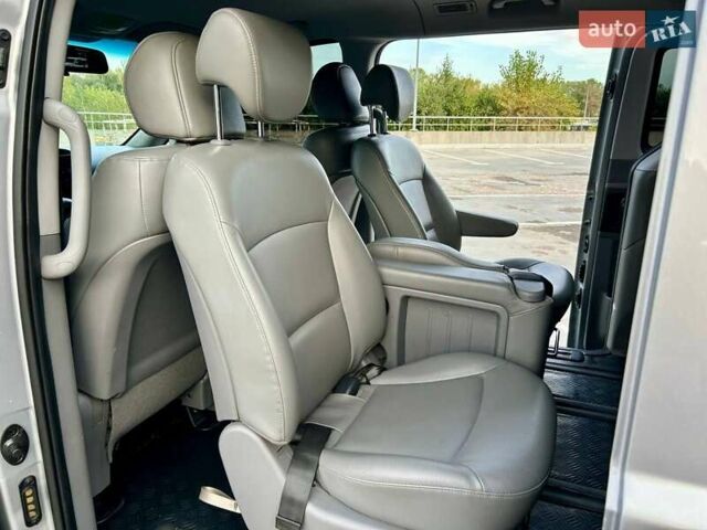 Сірий Хендай Гранд Старекс, об'ємом двигуна 2.5 л та пробігом 161 тис. км за 21900 $, фото 45 на Automoto.ua