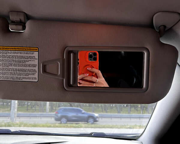 Белый Хендай Грандер, объемом двигателя 3 л и пробегом 222 тыс. км за 12500 $, фото 18 на Automoto.ua