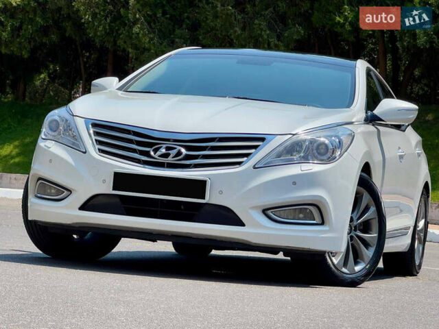 Белый Хендай Грандер, объемом двигателя 3 л и пробегом 150 тыс. км за 16000 $, фото 7 на Automoto.ua