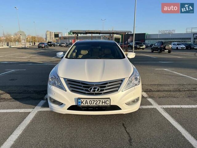 Белый Хендай Грандер, объемом двигателя 3 л и пробегом 131 тыс. км за 12500 $, фото 4 на Automoto.ua
