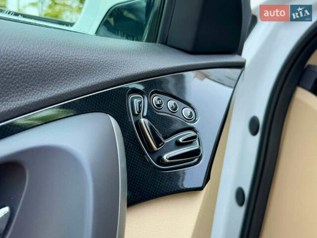 Белый Хендай Грандер, объемом двигателя 3 л и пробегом 150 тыс. км за 16000 $, фото 12 на Automoto.ua