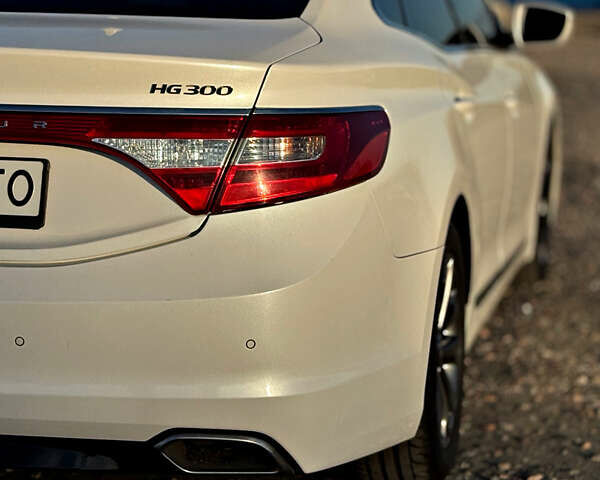 Білий Хендай Грандер, об'ємом двигуна 3 л та пробігом 170 тис. км за 12500 $, фото 6 на Automoto.ua