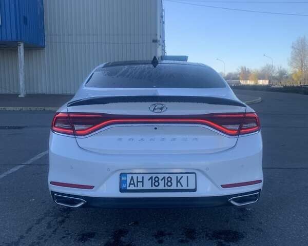 Белый Хендай Грандер, объемом двигателя 3 л и пробегом 178 тыс. км за 14500 $, фото 10 на Automoto.ua