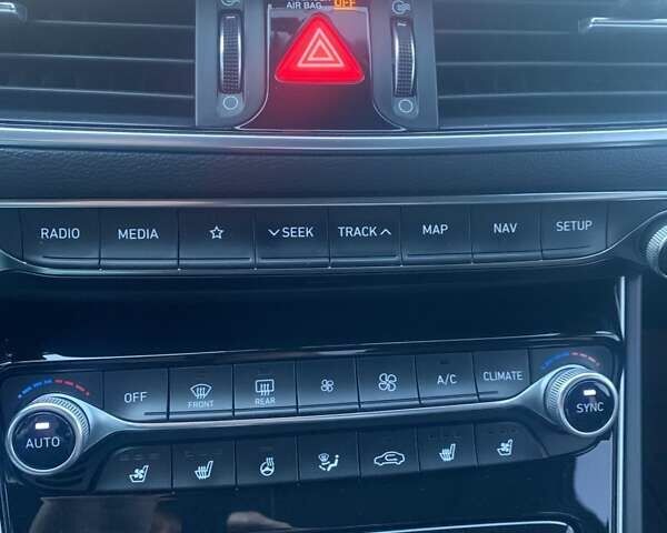 Белый Хендай Грандер, объемом двигателя 3 л и пробегом 178 тыс. км за 14500 $, фото 27 на Automoto.ua